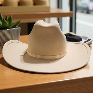 Cowboy Hat Sz 7 1/4 NWOT